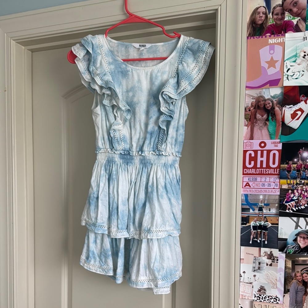 Baby blue dress
